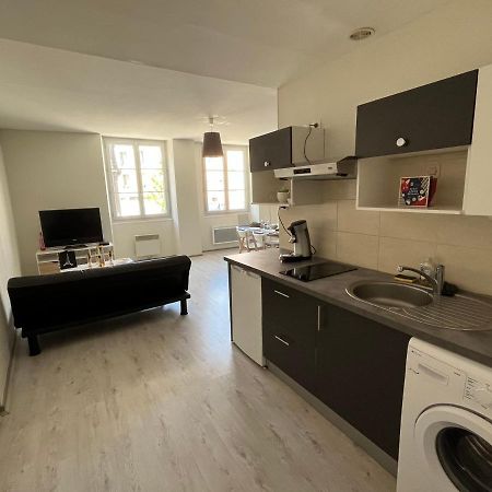 Appartement F2 Au Plein Centre Du Puy-En-Velay Le Puy-en-Velay Eksteriør bilde