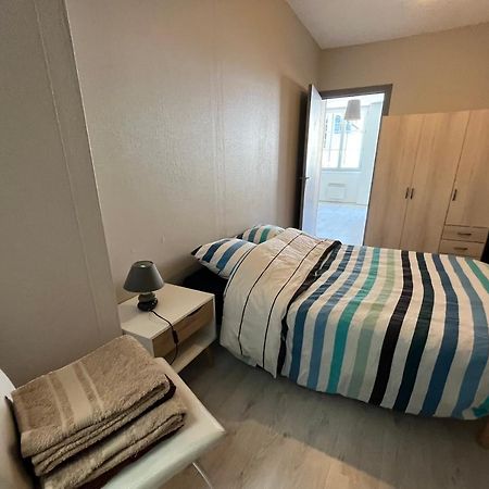 Appartement F2 Au Plein Centre Du Puy-En-Velay Le Puy-en-Velay Eksteriør bilde